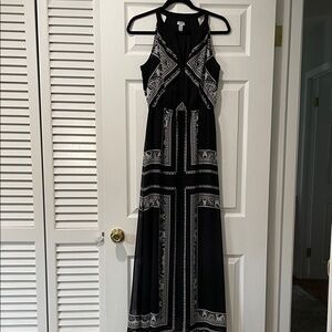 Old Navy Black and White Patterned Maxi Dress
